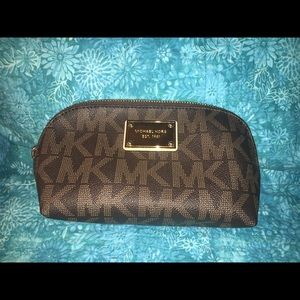 Michael Kors makeup bag